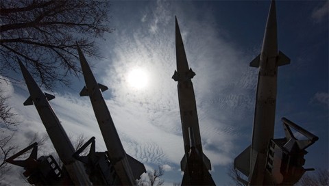 รัสเซียและนาโต้ยังคงมีความขัดแย้งเกี่ยวกับระบบป้องกันขีปนาวุธในยุโรป - ảnh 1